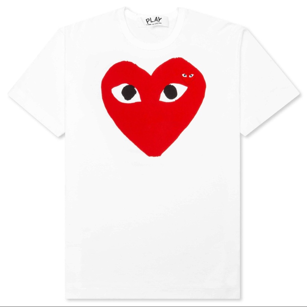 Heart Face Graphic Tee size medium in men’s